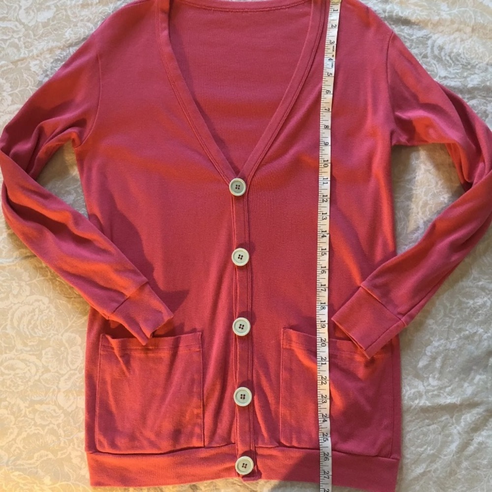 Women's Pink Tunic T-shirt Cardigan White Buttons Pockets
